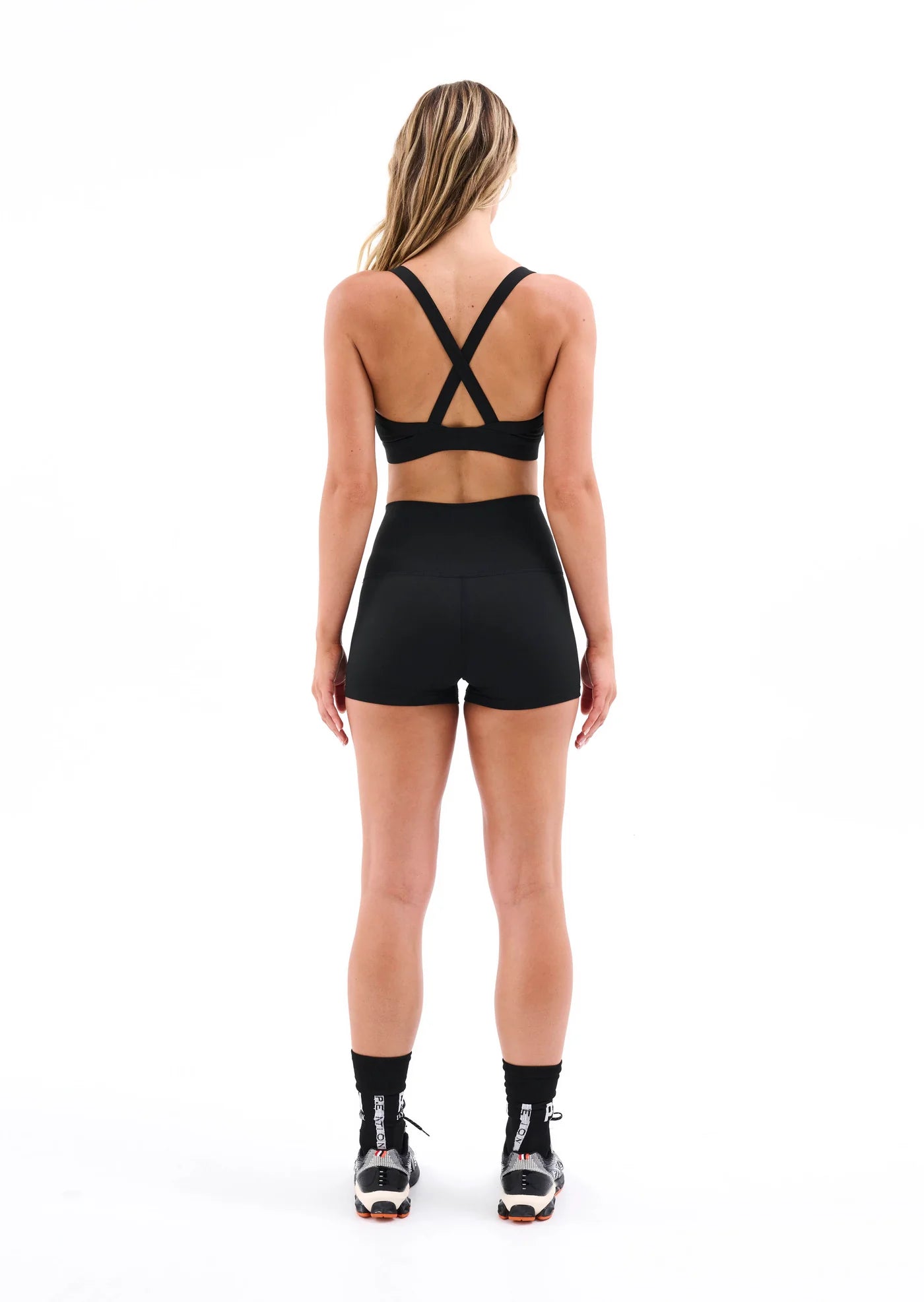 Shorts mujer Negro - RECHARGE SHORT-BLACK | La Forza Athletica