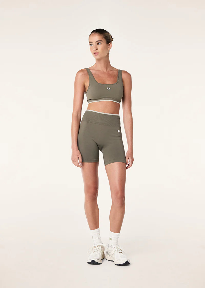 Shorts mujer Caqui - Restore Seamless Bike Short 5"-Khaki | La Forza Athletica