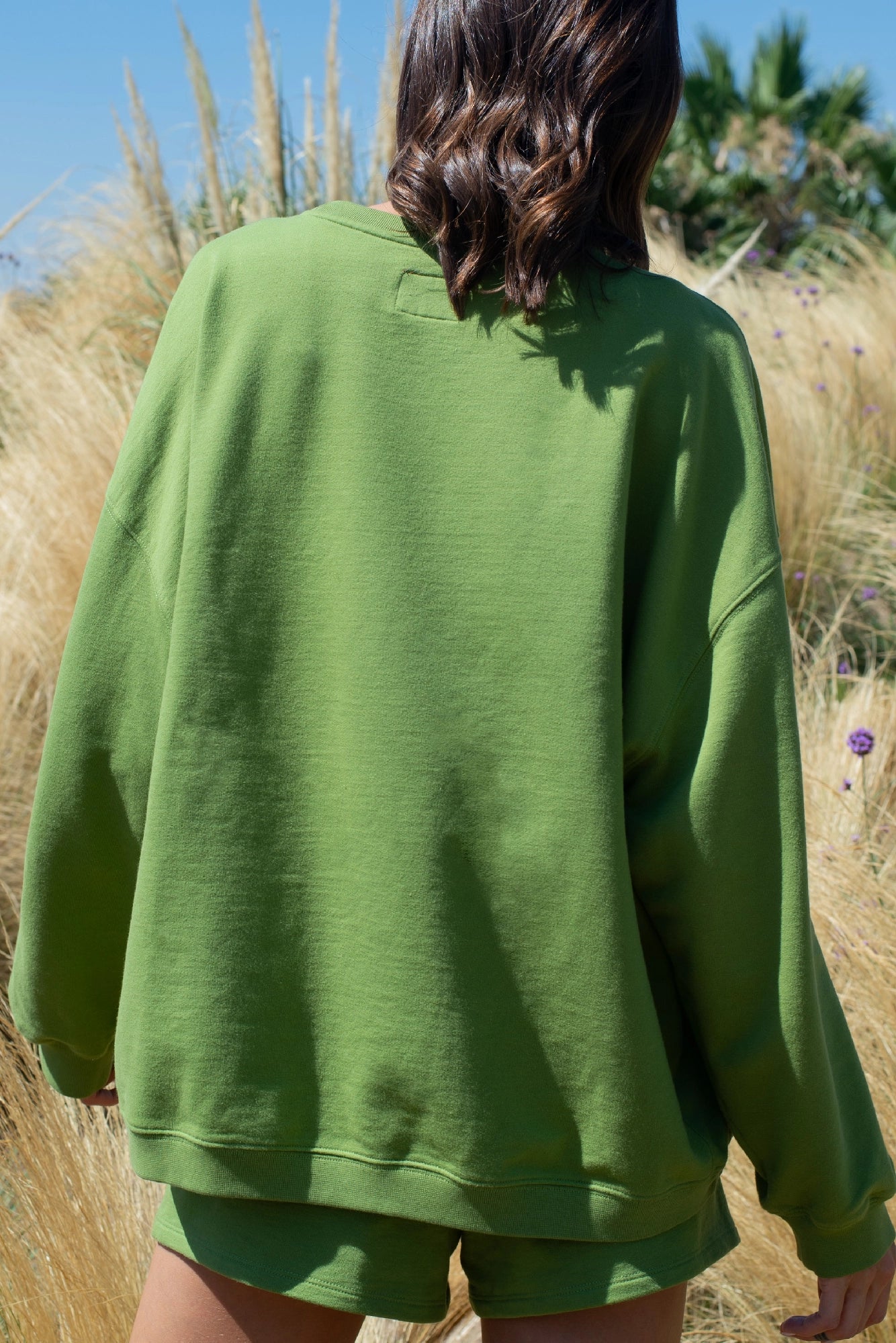 Polerones mujer Verde - Reversible Overized Crew-Matcha Green | La Forza Athletica