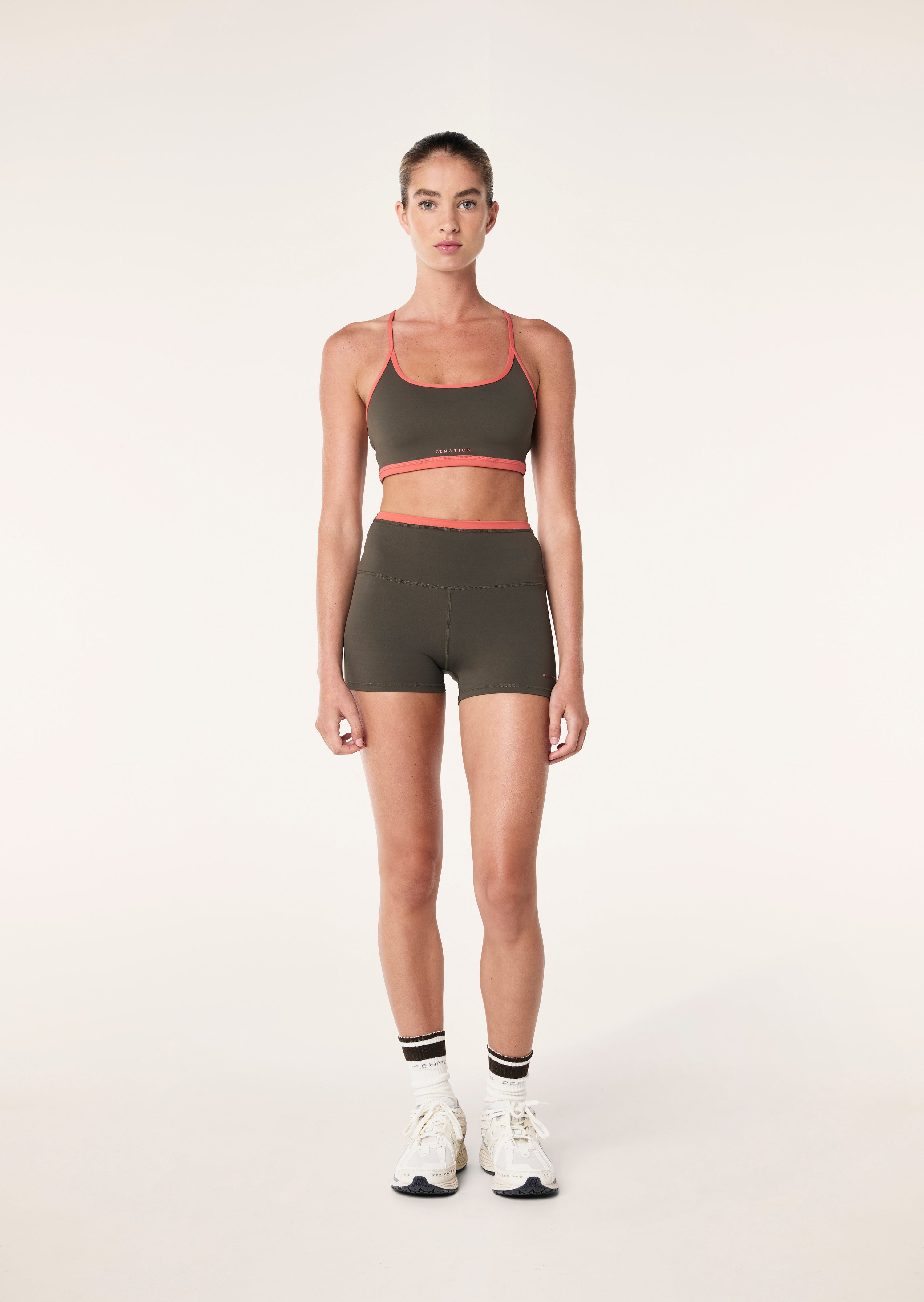 Shorts mujer Tamarac - Vita 2.5" Bike Short-Tamarac | La Forza Athletica