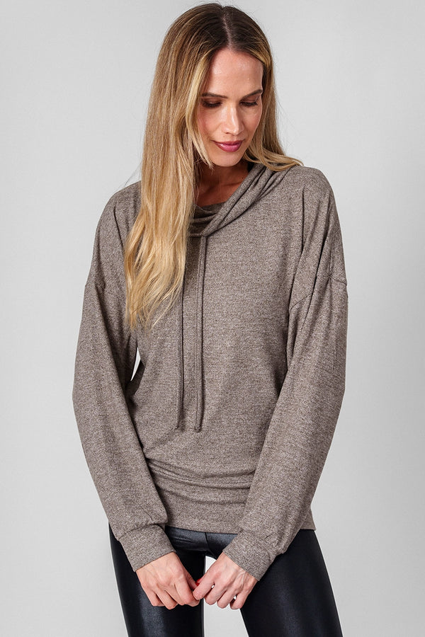 Polerones mujer Café - La Forza Athletica Polerón Mujer Solana Soft Cowlneck Pullover - Café | La Forza Athletica