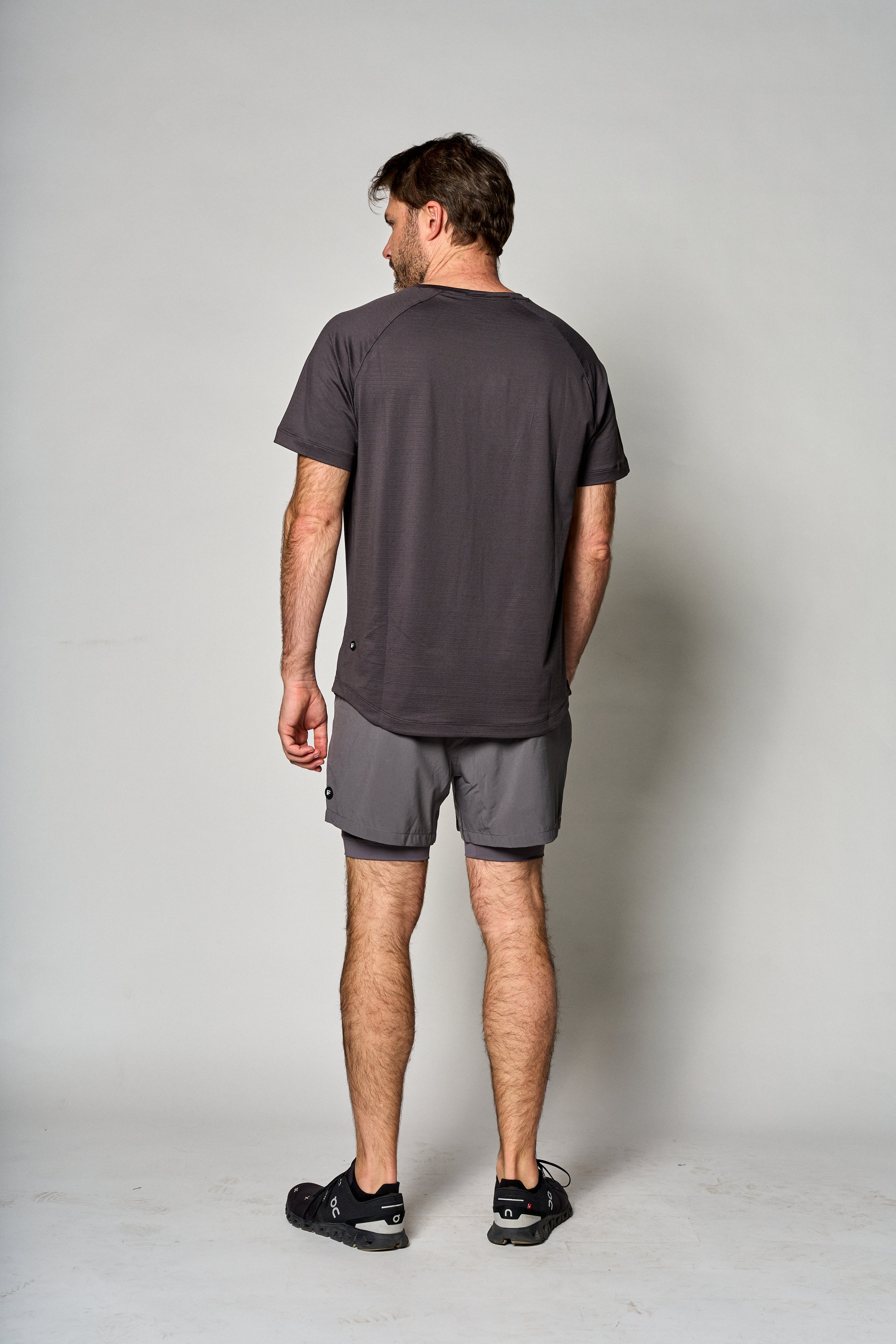 Short Core 5 pulgadas con forro color gris - espalda - La Forza Athletica