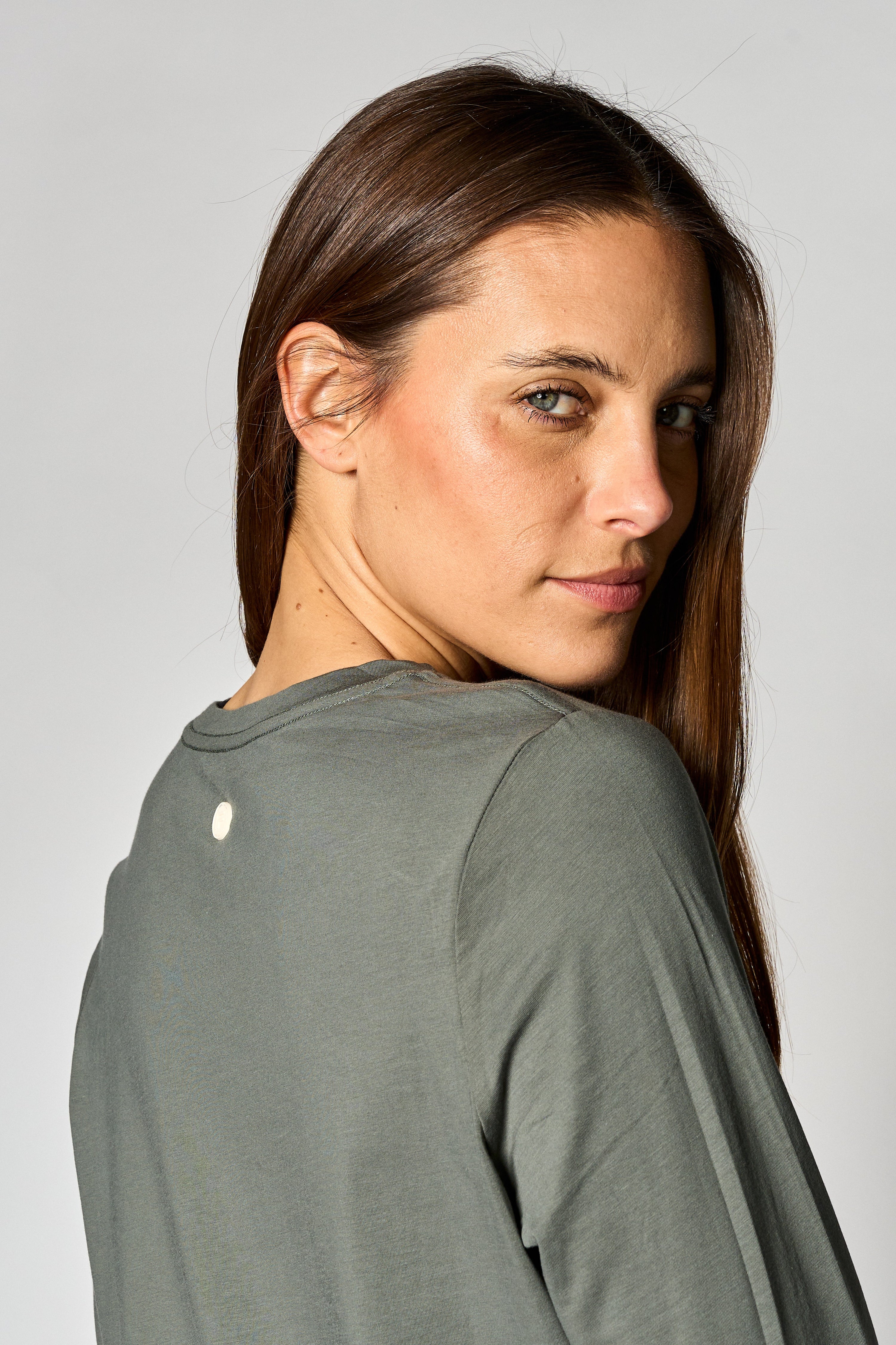 Polera manga larga de algodón Pima color sage - detalle de tela - La Forza Athletica