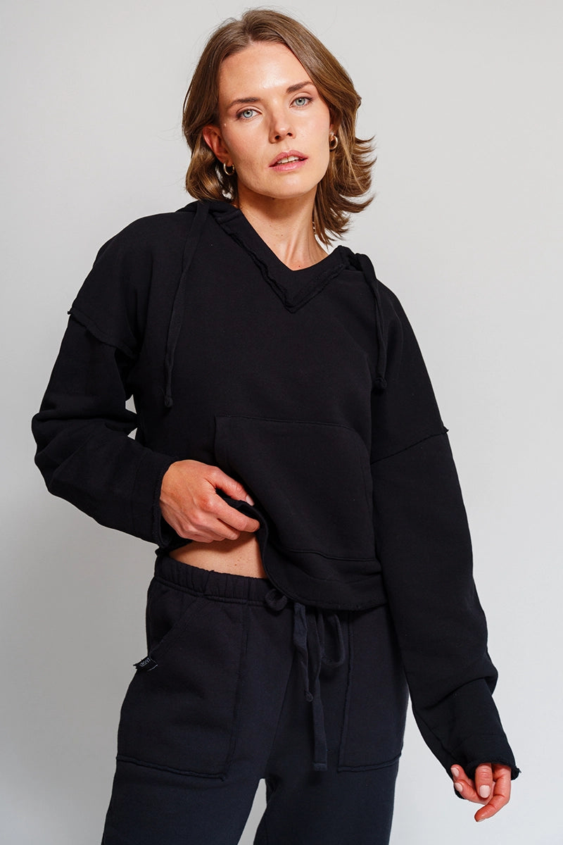 Poleras mujer Negro - Malibu Hoody-Black | La Forza Athletica