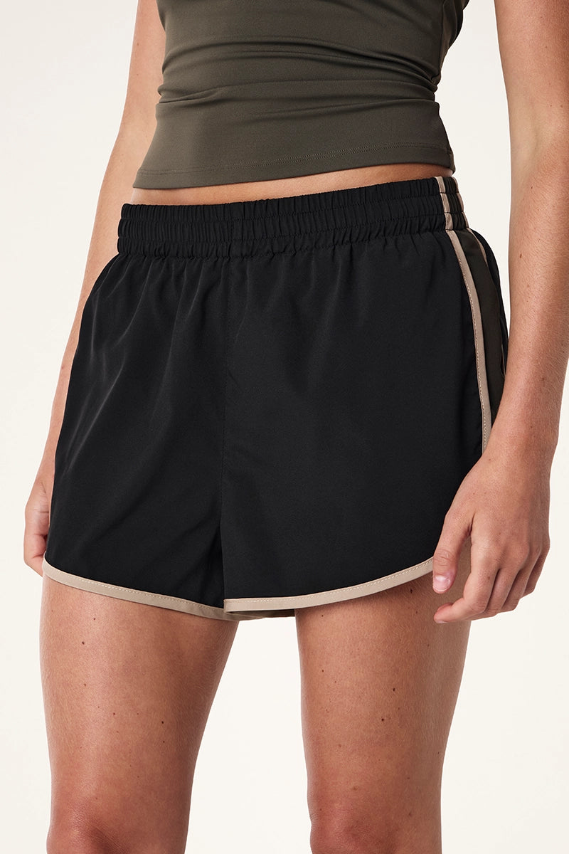 Shorts mujer Negro - Preset Short-Black | La Forza Athletica