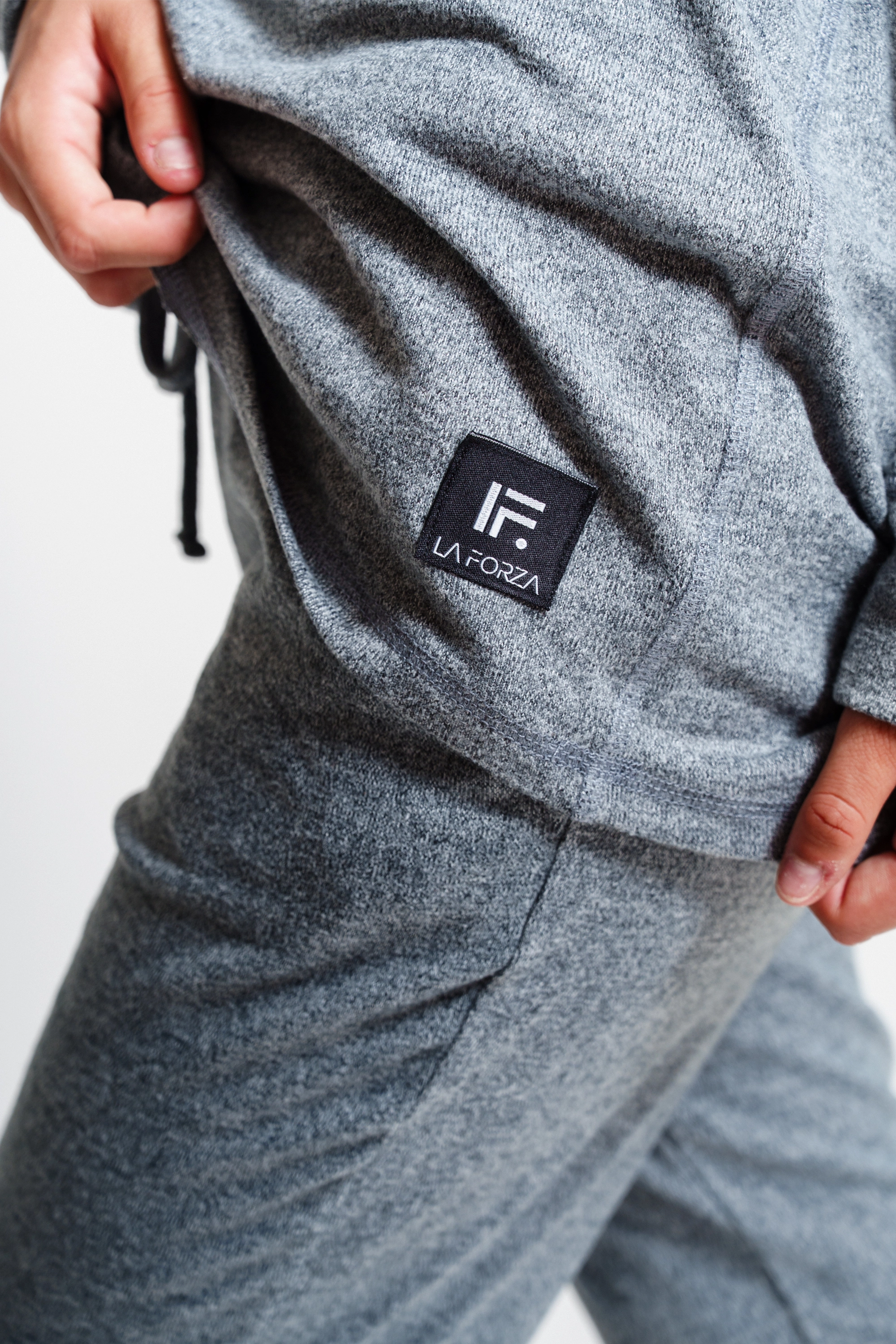 Poleras mujer Gris - La Forza Athletica Polera Mujer Solana Soft Top - Gris | La Forza Athletica